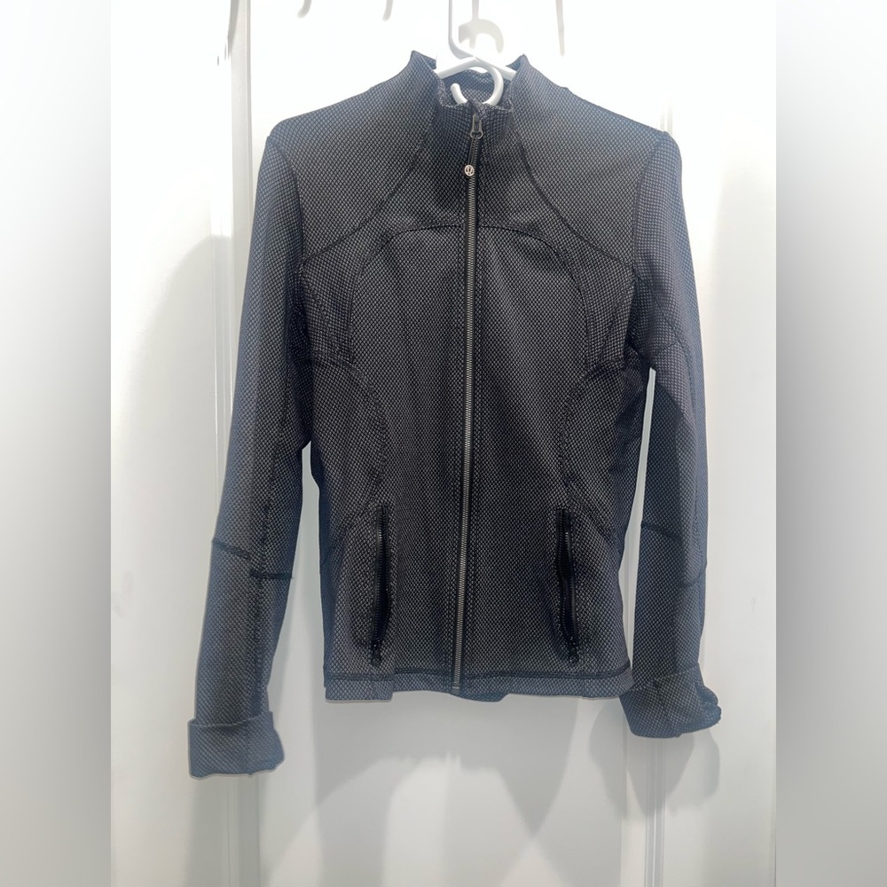 Lululemon women’s define jacket - Picture 1 of 4